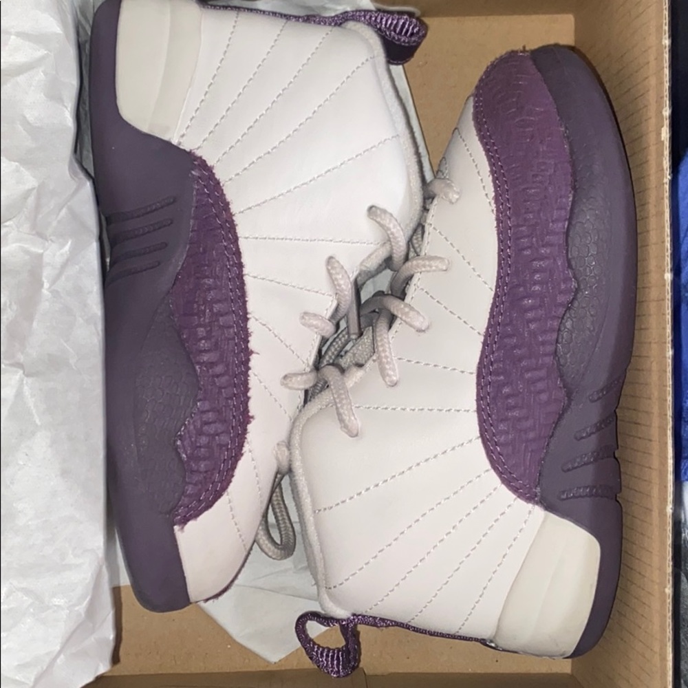 Jordan 12s